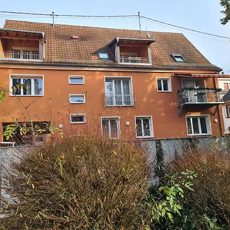 Apartament Meuble Du 25 N°5 De Tourisme 3* *